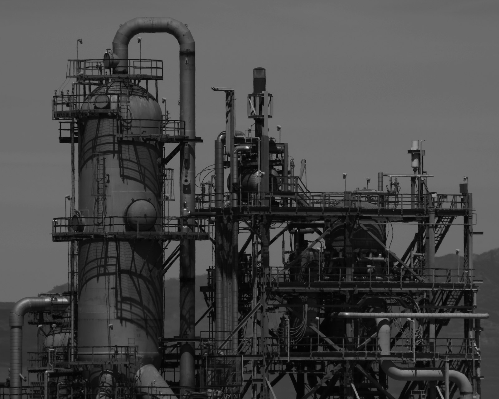 Petroleum and bitumen product plant