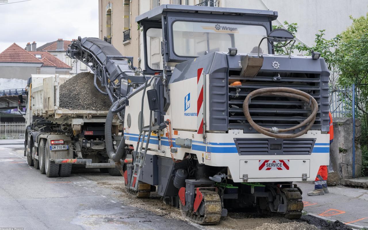 Recycling plant - plastic-to-fuel project